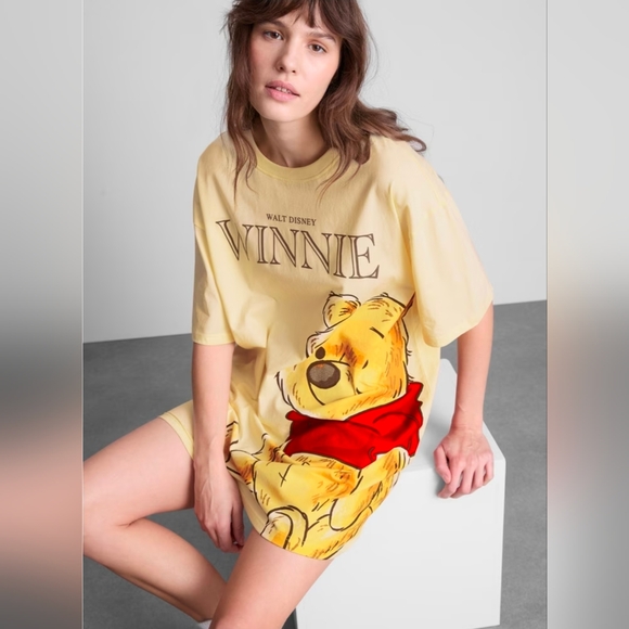 Disney’s Winnie the Pooh Sleep Tee Nightgown Pajama Dress - Picture 2 of 4
